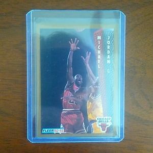 92-93 Fleer Michael Jordan Card